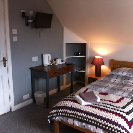 The Whitehouse Bed and Breakfast Dingwall Buitenkant foto