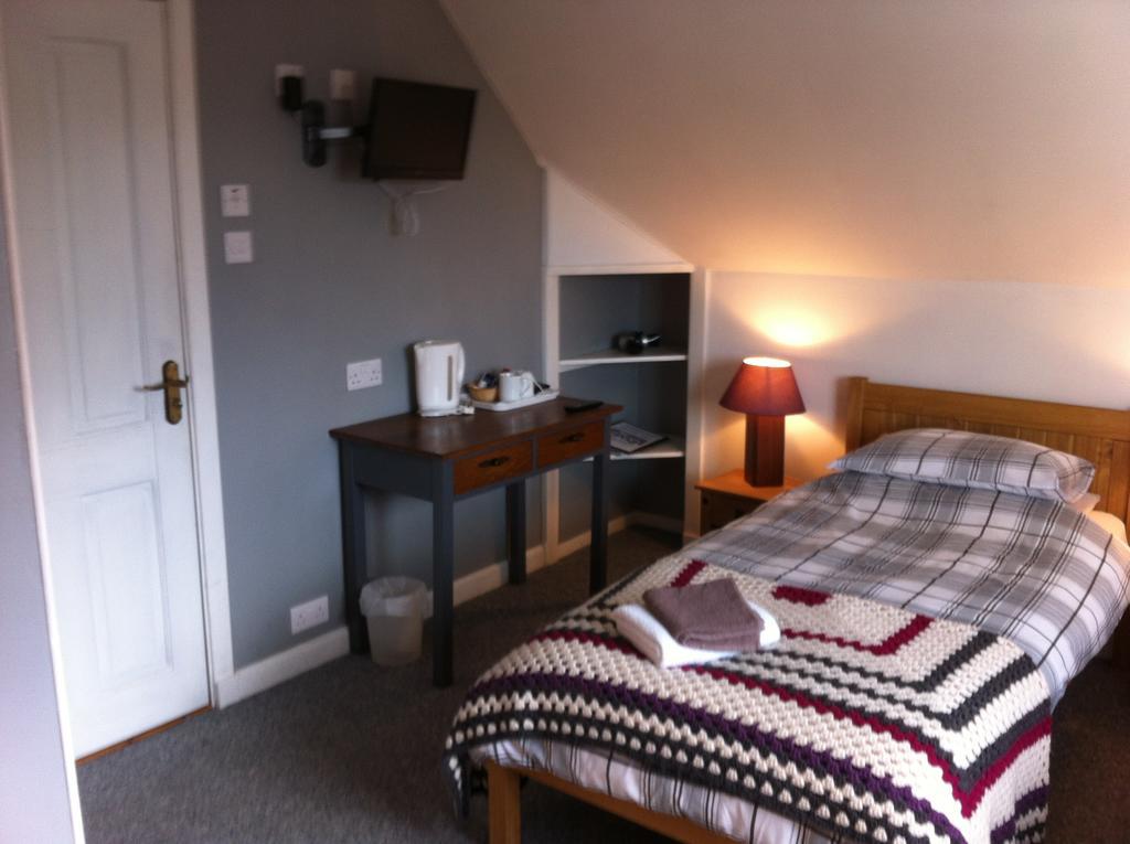 The Whitehouse Bed and Breakfast Dingwall Buitenkant foto